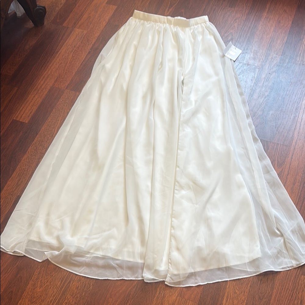 Lulu's Elegant Cream Maxi Skirt
